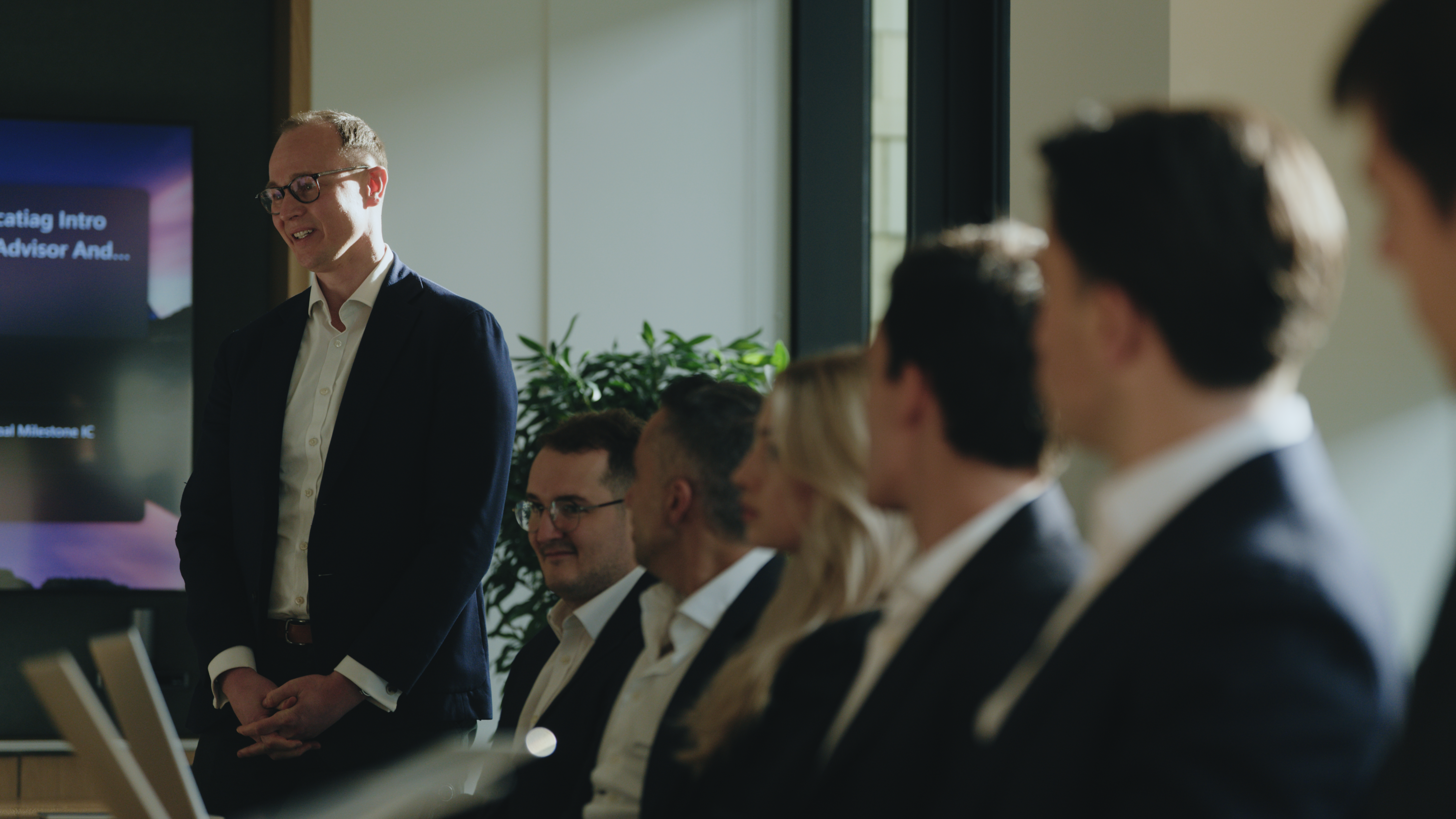 Bregalphotos Longseq .00 11 23 04.Still012